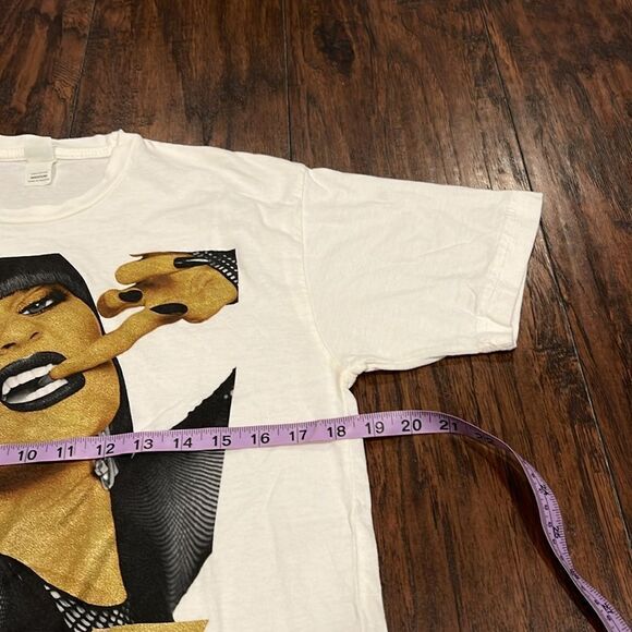 Jessie J 2011 Stand up tour Sz medium t-shirt white big hit on the front - Picture 4 of 7